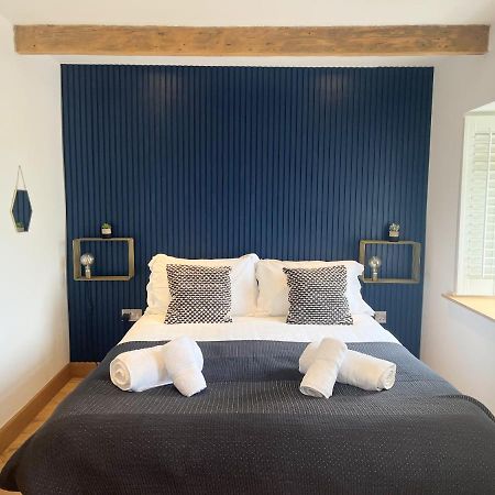 The Little Cottage By Truabode Holiday Lets & Short Lets Newquay - Parking, Wifi & Pet Friendly Brauneberg Exterior photo
