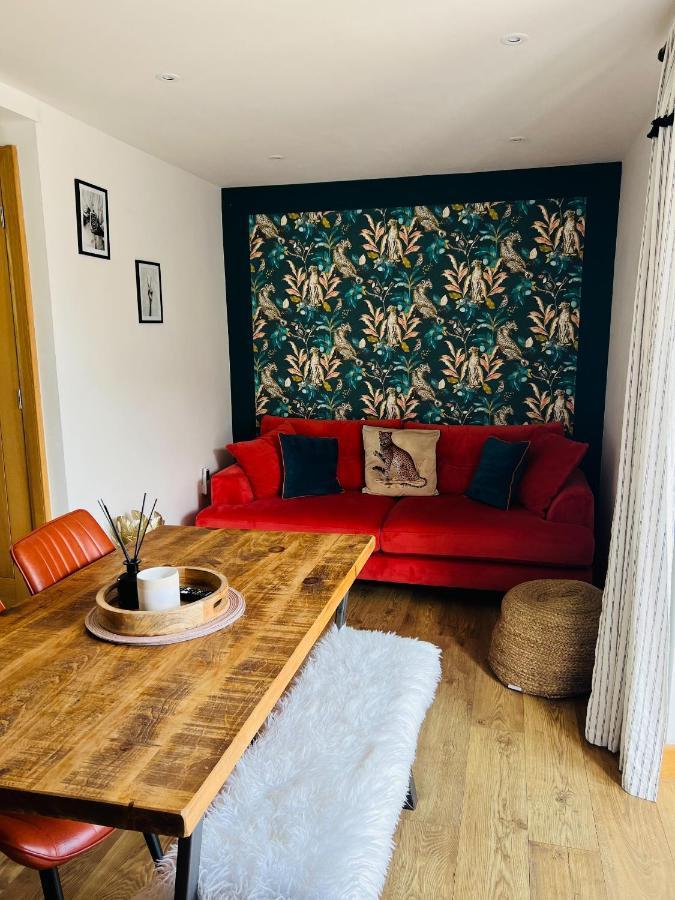 The Little Cottage By Truabode Holiday Lets & Short Lets Newquay - Parking, Wifi & Pet Friendly Brauneberg Exterior photo